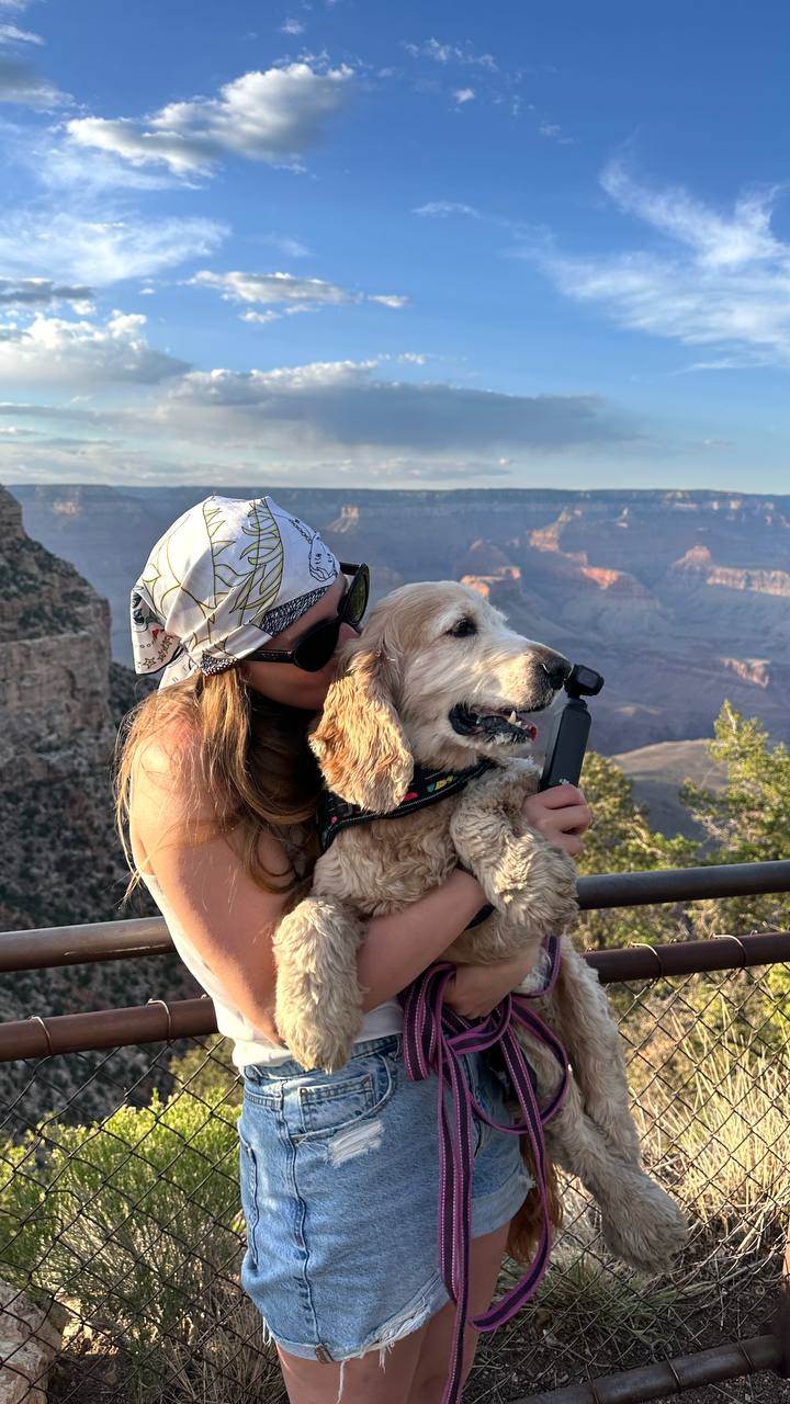 Anastasiia traveling with Richie at the Grand Canyon